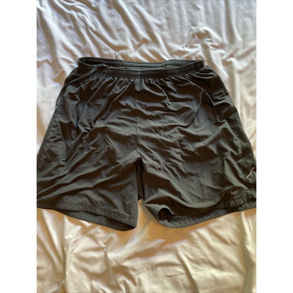 Nike Mens Grey Athletic Shorts XL 7” Inseam